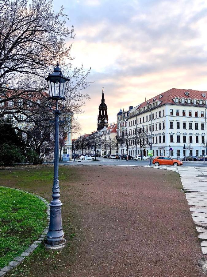 Apartmenthaus Stadt Metz ドレスデン エクステリア 写真